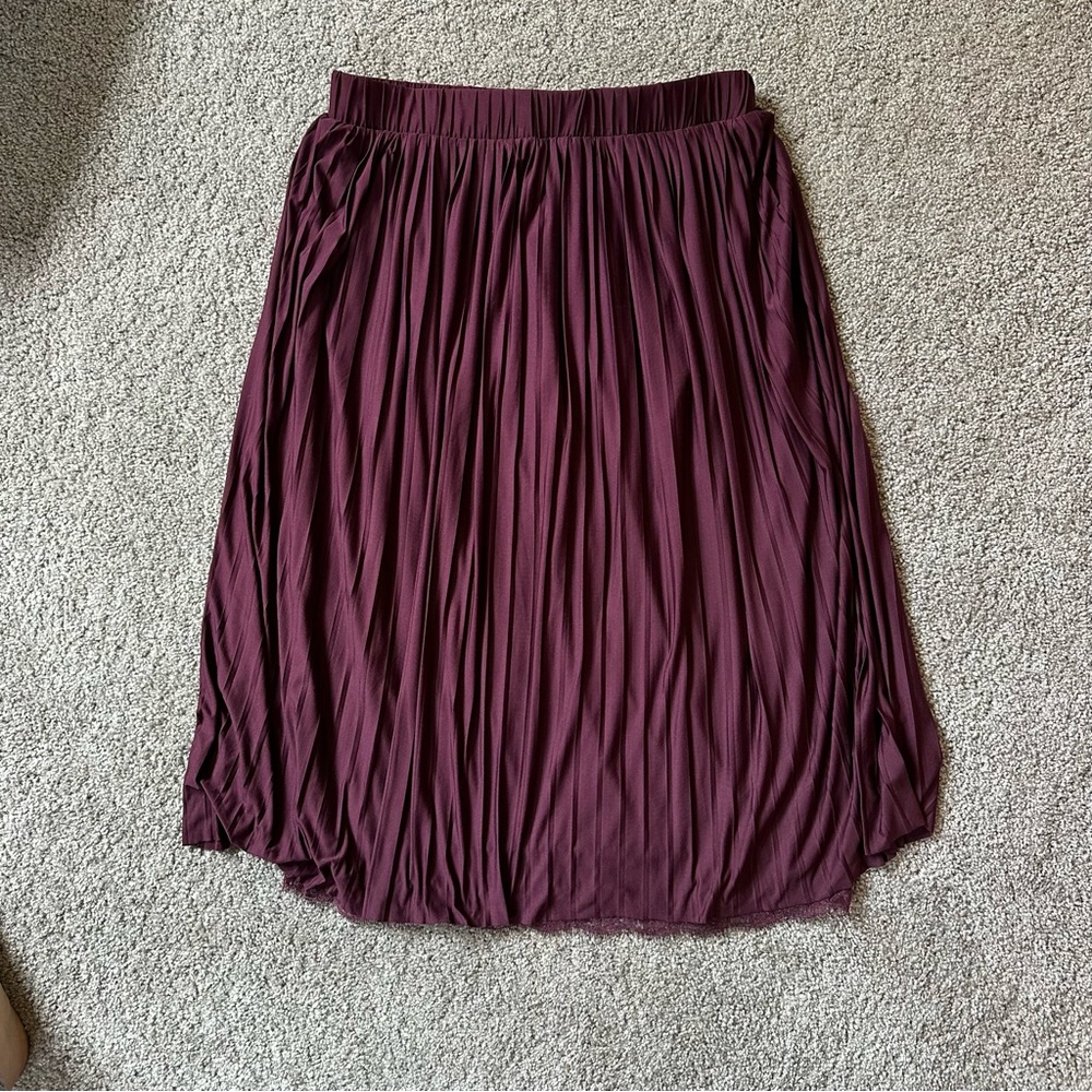Plum Pleated Midi Skirt with lace under layer